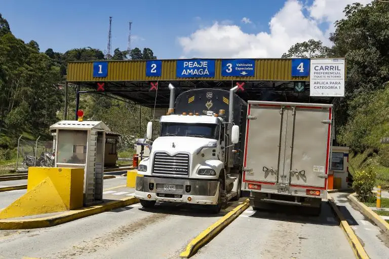 El Peaje de Amagá se convirtió en años recientes en uno de los puntos más críticos de movilidad en el Suroeste antioqueño. FOTO: Manuel Saldarriaga Quintero. Archivo El Colombiano