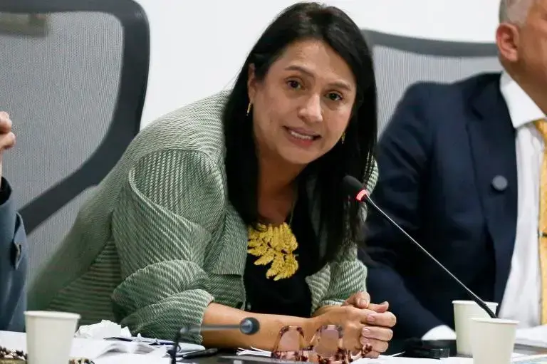 Paola Holguín defendió el retiro de obras del Museo Nacional tras protestas del 17 y 18 de octubre. FOTO: Colprensa 