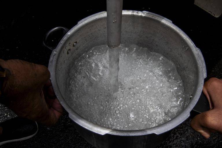 Los cortes de agua serán nocturnos y escalonados, día por medio. Foto: Julio César Herrera Echeverri.
