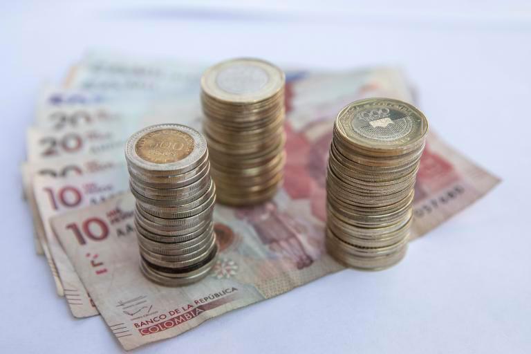 En ambos casos, el Consejo de Estado dejó en claro que su rol no es fijar salarios, sino exigir sustento técnico y legal. FOTO: EDWIN BUSTAMANTE