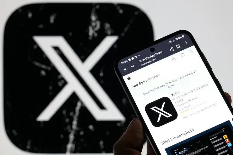 <span class="mln_uppercase_mln">Multa</span><b><span class="mln_uppercase_mln"> a X reaviva choques entre la UE y el gobierno de Donald Trump. FOTO: Getty</span></b>