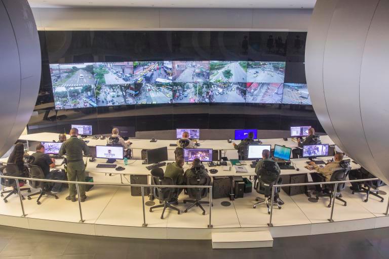 La central del Número Único de Emergencias 123 es la punta de lanza en las estrategias de seguridad en Medellín. FOTO archivo