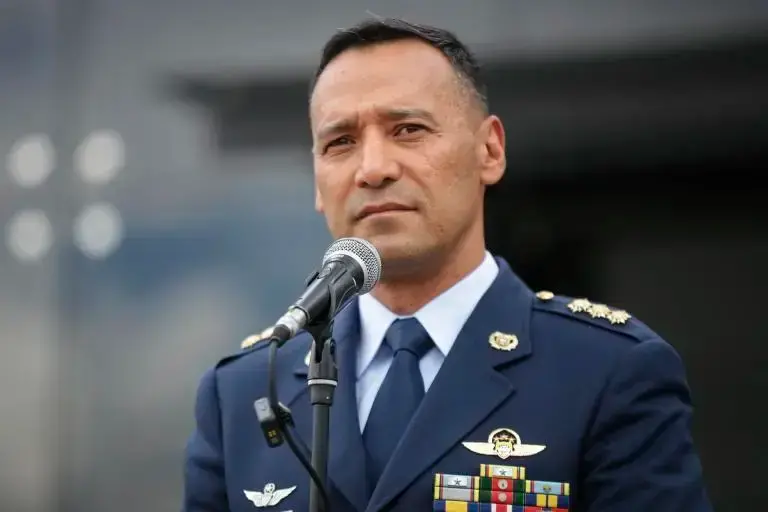 El ministro de Defensa, Pedro Sánchez, convocó a una cumbre militar de urgencia. FOTO: COLPRENSA