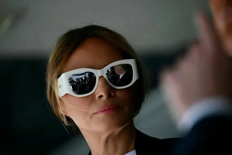 Melania Trump le envió una carta al presidente ruso Vladirmir Putiin pidiéndole firmar la paz. Foto: Afp 