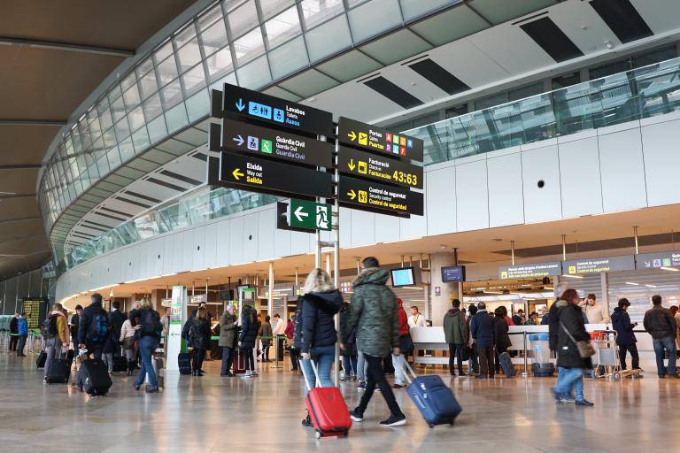 <span class="mln_uppercase_mln">Solo</span><span class="mln_uppercase_mln"> en el primer semestre de 2025, 66.277 turistas colombianos visitaron Argentina, según datos de la agencia Visit Argentina. FOTO: GETTY</span>