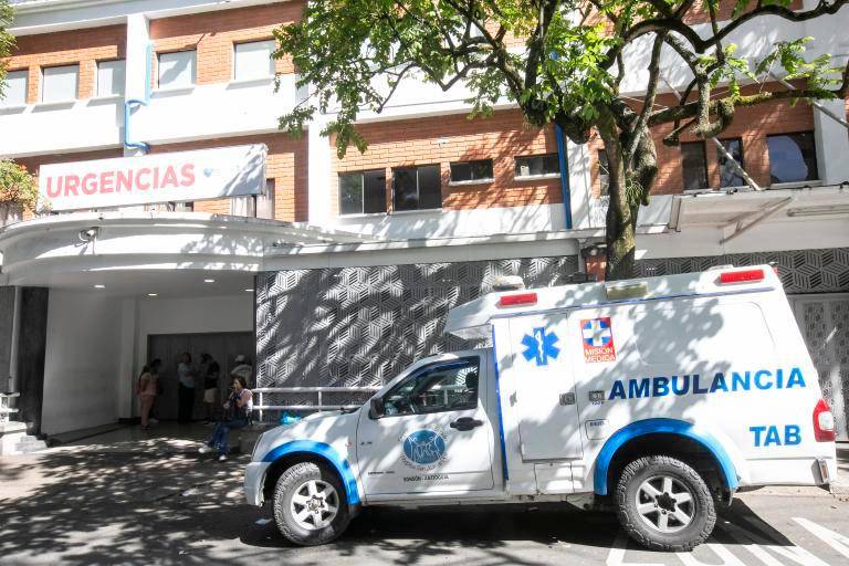 Las ambulancias ensambladas sobre chasis de más de 3.500 kg quedarían cobijadas por la nueva regulación. FOTO: ESNEYDER GUTIÉRREZ