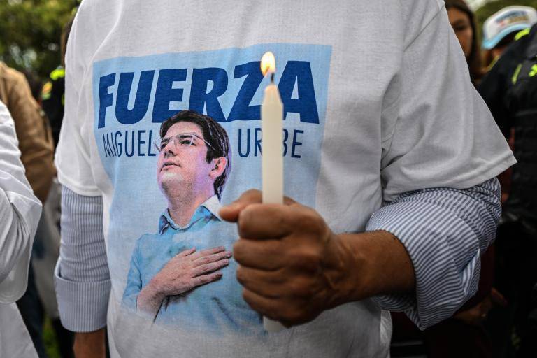 <span class="mln_uppercase_mln">María</span><b><span class="mln_uppercase_mln"> Claudia Tarazona aseguró que el congresista “sigue luchando” por su vida. FOTO: AFP</span></b>