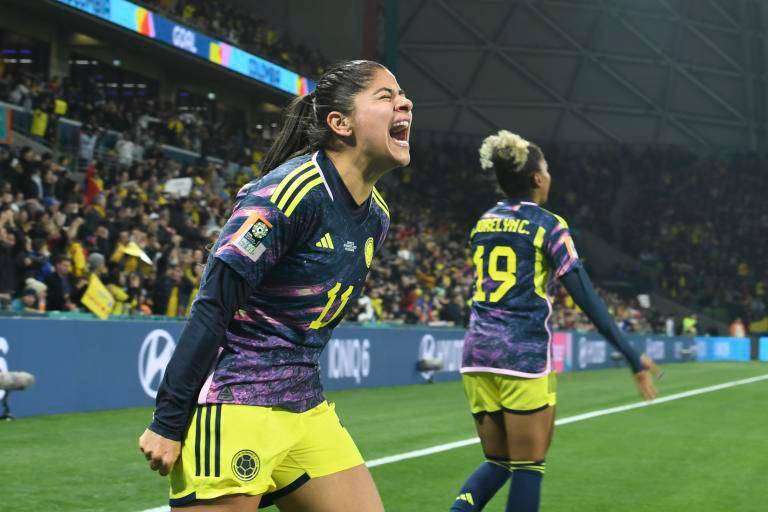 Catalina Usme, a sus 36 años, volvió a Colombia para jugar con América tras su paso por el fútbol del exterior en Turquía, México y Perú. Volver a la Selección es una de sus prioridades. FOTO getty