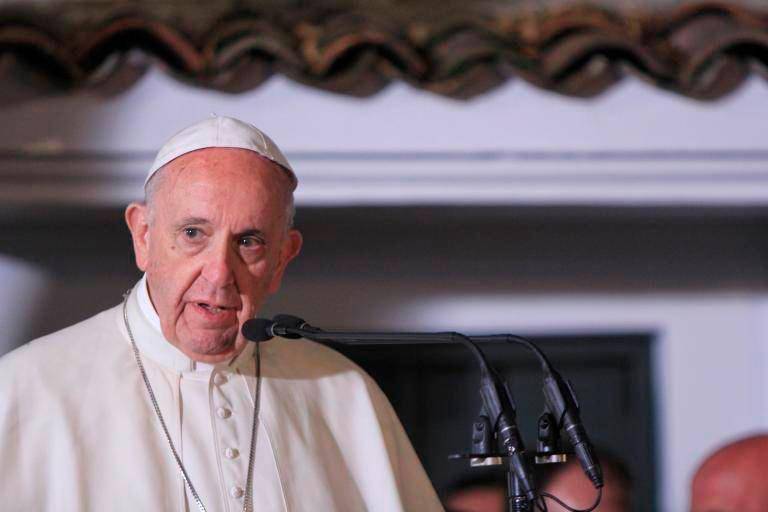 El papa francisco ha defendido en repetidas ocasiones la tesis de que a los países pobres se les debería perdonar la deuda externa. Lo a dicho basado en la doctrina social de la Iglesia Católica. FOTO: COLPRENSA 