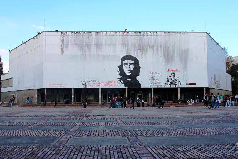 La imagen de “El Che” Guevara empezó a desaparecer desde el pasado 11 de julio. FOTOS CORTESÍA @PenaVale1