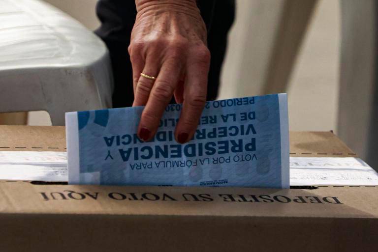 Los gremios empresariales respaldaron a la Registraduría y rechazaron los cuestionamientos del presidente Petro al proceso electoral tras la primera vuelta. FOTO: EL COLOMBIANO