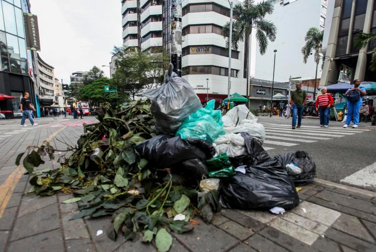 Una de las problemáticas que pretenden atacar con el PMU es la de la proliferación de basuras. FOTO: JULIO CÉSAR HERRERA
