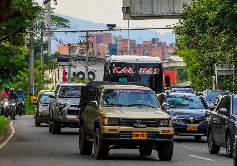 El pico y placa busca reducir las congestiones en el Valle de Aburrá y, de paso, mejorar la calidad del aire. FOTO: CAMILO SUÁREZ