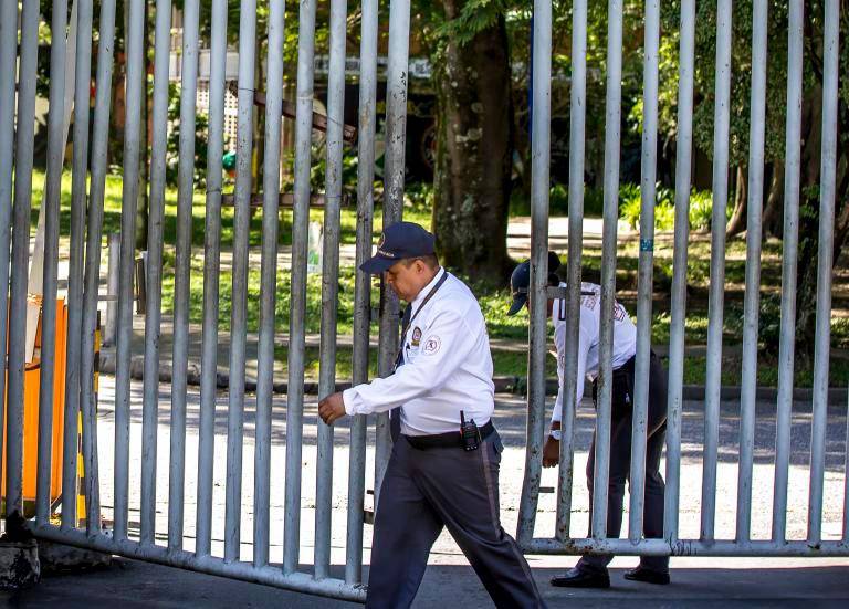 El sector de la vigilancia privada genera cerca de 387.000 empleos formales y advierte que el alza de costos podría afectar la contratación y la cobertura de servicios. FOTO: JUAN ANTONIO SÁNCHEZ
