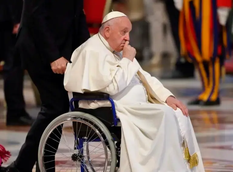 El papa Francisco lleva 17 días hospitalizado. FOTO Getty