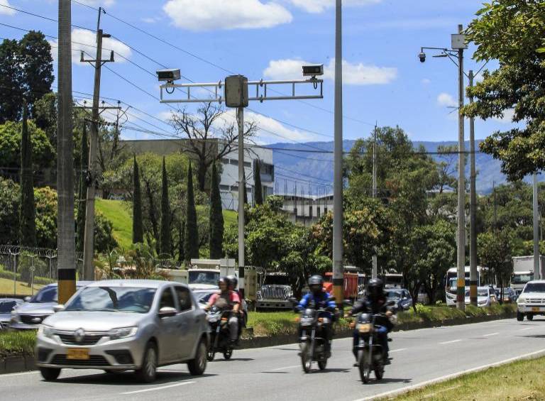 La Alcaldía de Medellín decretó la suspensión del pico y placa entre el 23 de diciembre de 2025 y el 16 de enero de 2026. FOTO: Andrés Camilo Suárez Echeverry