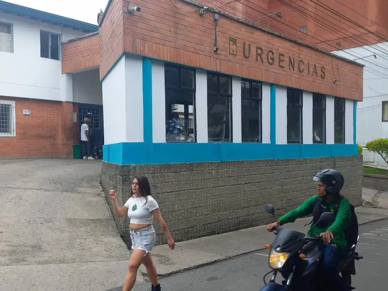 Es la segunda agremiación que se va en menos de dos meses por falta de pago. En este caso, la ausencia de cirujanos generales deja el servicio de urgencias sin poder atender pacientes con necesidades quirúgicas. Foto: Mauricio Andrés Palacio Betancur.