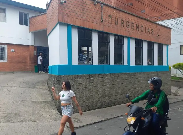 Es la segunda agremiación que se va en menos de dos meses por falta de pago. En este caso, la ausencia de cirujanos generales deja el servicio de urgencias sin poder atender pacientes con necesidades quirúgicas. Foto: Mauricio Andrés Palacio Betancur.