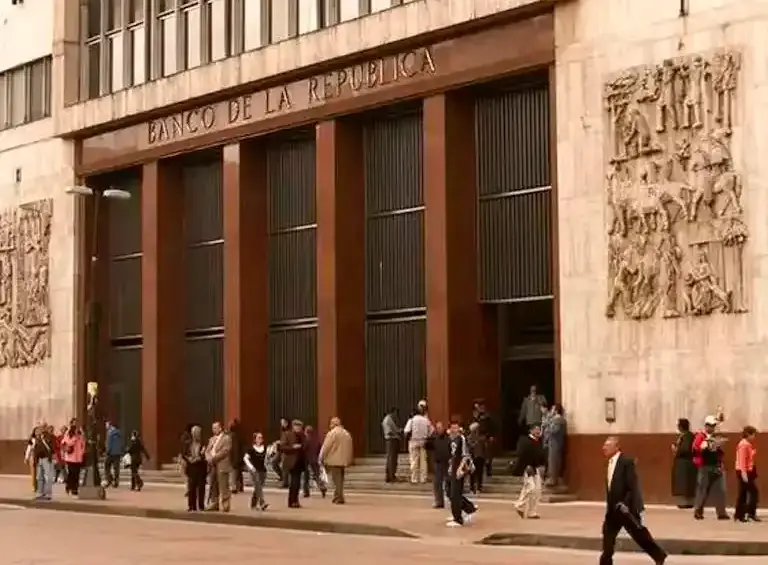 Los procesos de selección del Banco de la República ya están abiertos. Puede aplicar fácilmente desde Magneto. FOTO: COLPRENSA