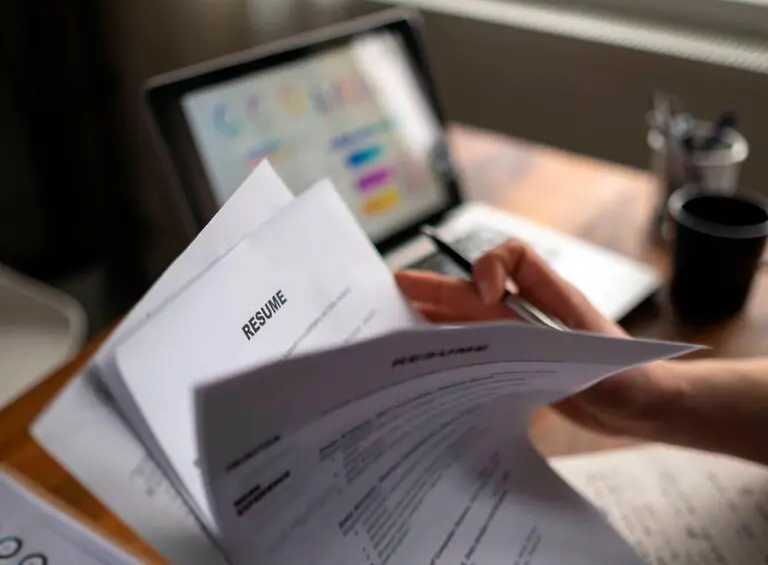 Magneto Empleos concentra miles de vacantes en Colombia en sectores como ventas, servicio al cliente y logística. FOTO: GETTY