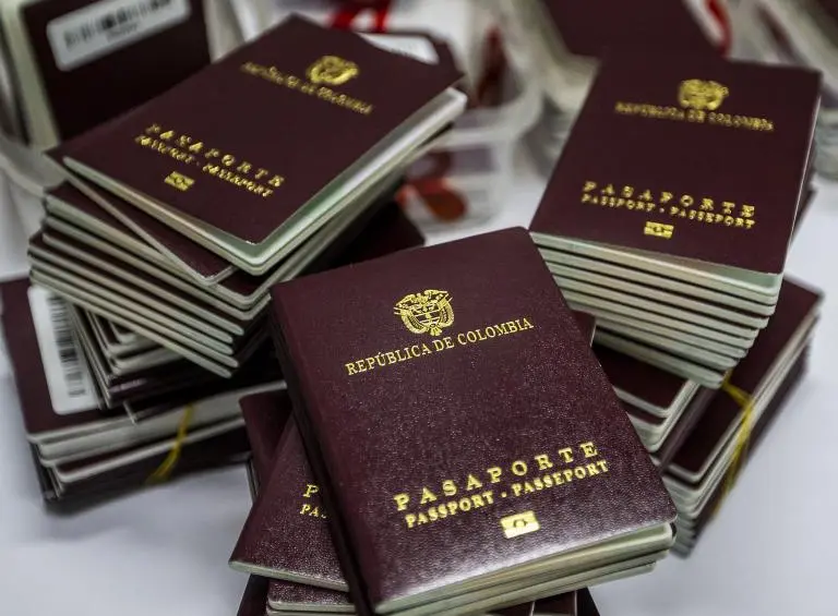 En las gobernaciones del país, hay 33.312 pasaportes listos para ser recogidos. Foto: Julio César Herrera E.