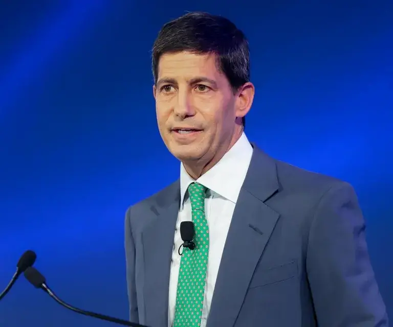 El presidente de EE. UU., Donald Trump, confirmó a través de Truth Social la nominación de Kevin Warsh (en la foto) como presidente de la Reserva Federal. FOTO: La República.