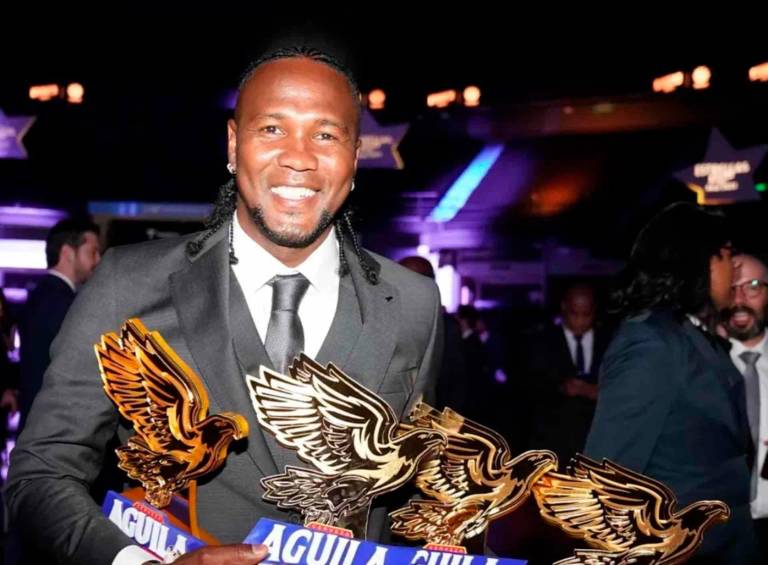 El fútbol colombiano vivió su Gala del Año y jugadores de Atlético Nacional y DIM fueron protagonistas 