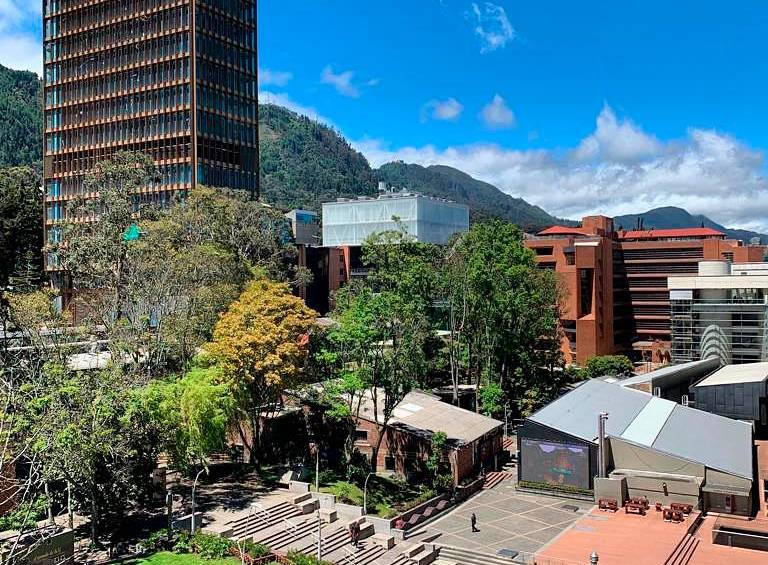 Gracias a proyectos de energía renovable y reforestación, la Pontificia Universidad Javeriana lidera acciones entre las grandes instituciones educativas de Colombia. FOTO CORTESÍA