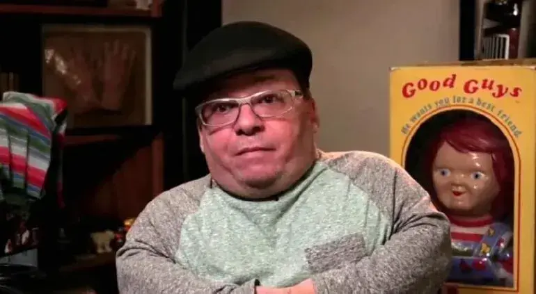 <span class="mln_uppercase_mln">El</span><b><span class="mln_uppercase_mln"> actor Ed Gale tenía acondroplasia, una forma de enanismo. Su condición lo llevó a interpretar al icónico Chucky. </span></b><span class="mln_uppercase_mln">FOTO: REDES SOCIALES</span>