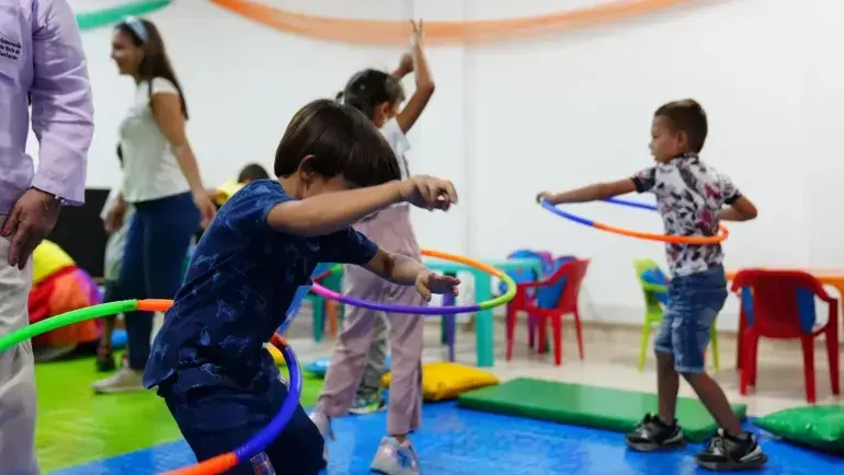 Unicef también está encargada del funcionamiento de varios colegios. Foto: Unicef.