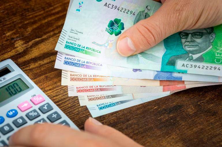 Las primas extralegales están reguladas por el artículo 128 del Código Sustantivo del Trabajo. FOTO: iStock