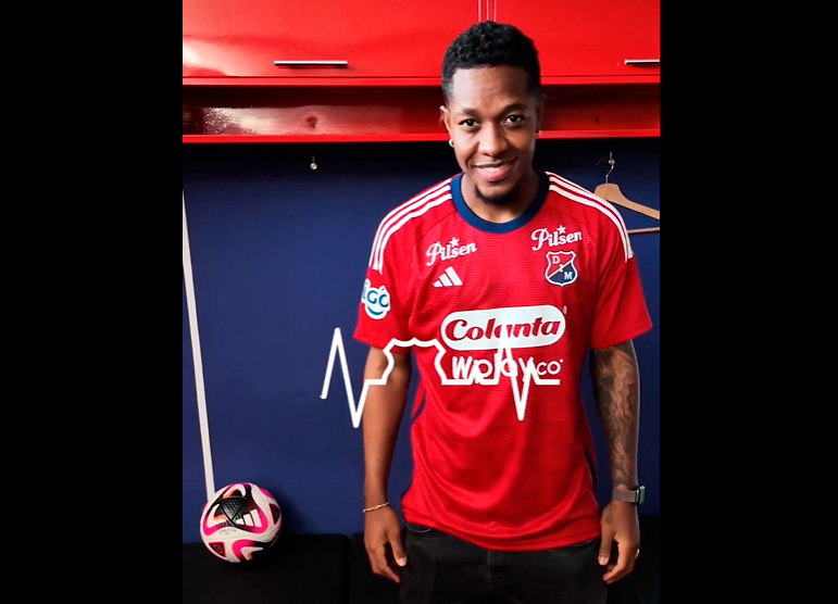 El chocoano Alexis Serna Romaña fue confirmado como nuevo jugador del Independiente Medellín. FOTO: Cortesía DIM