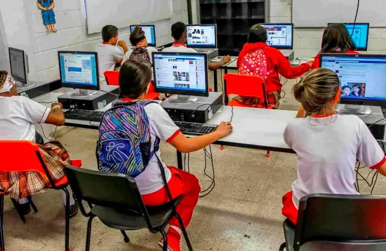 Los ladrones dejaron sin computadores a los niños para sus procesos educativos. FOTO DE REFERENCIA CAMILO SUÁREZ