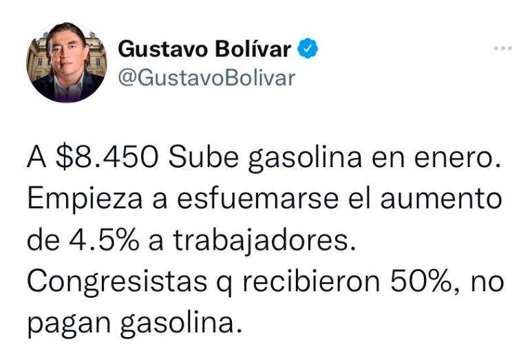 Gustavo Bolívar, del Pacto Histórico, dice que gasolina debe costar $17.000 y en redes le caen por incoherente