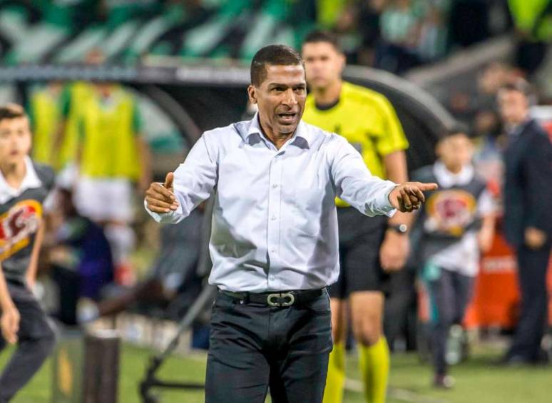 El técnico Alexis García habló sobre Atlético Nacional, Andrés Escobar y Selección Colombia en una amena charla. FOTO JUAN ANTONIO SÁNCHEZ 