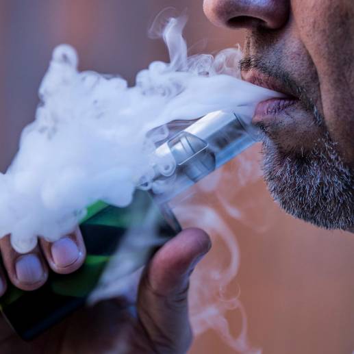 Se requiere una conversación social amplia y franca sobre el uso de los vapeadores y su eventual regulación. FOTO<b><span class="mln_uppercase_mln"> Jaime Pérez</span></b>