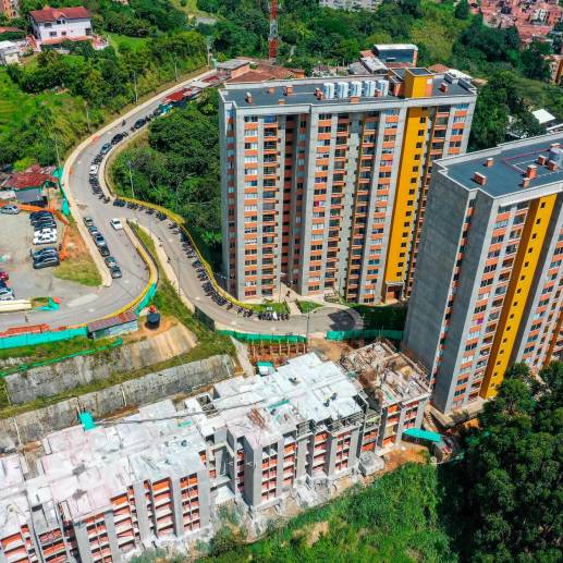 Camacol asegura que hay 3.033 proyectos inmobiliarios activos en el país con más de 162.000 unidades en oferta disponibles. FOTO Camilo Suárez