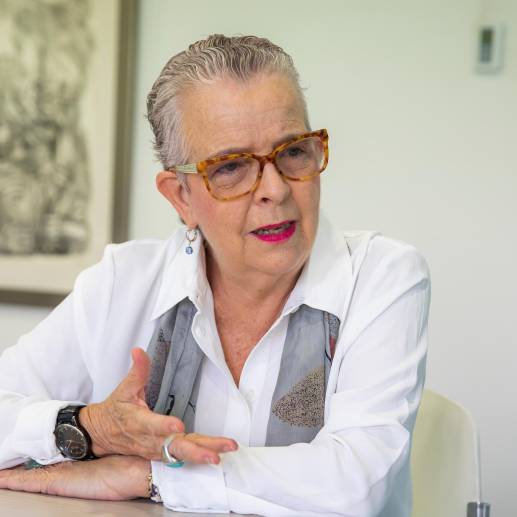 Lucía González fue comisionada de la Verdad para el proceso de paz con las FARC. FOTO: CARLOS ALBERTO VELÁSQUEZ.