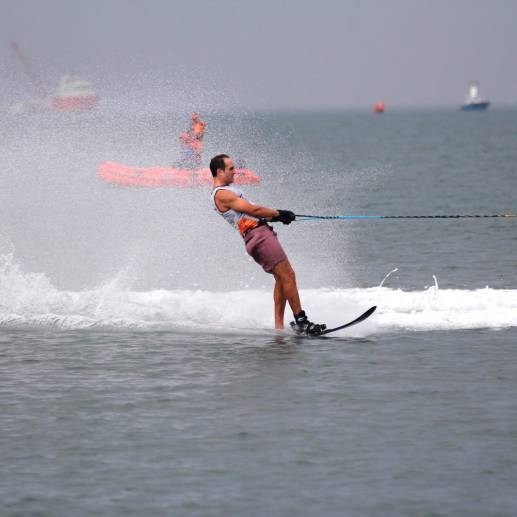 Santiago Correa, en acción en la prueba de slalom. <span class="mln_uppercase_mln">FOTO</span><b><span class="mln_uppercase_mln"> cortesía COC</span></b>