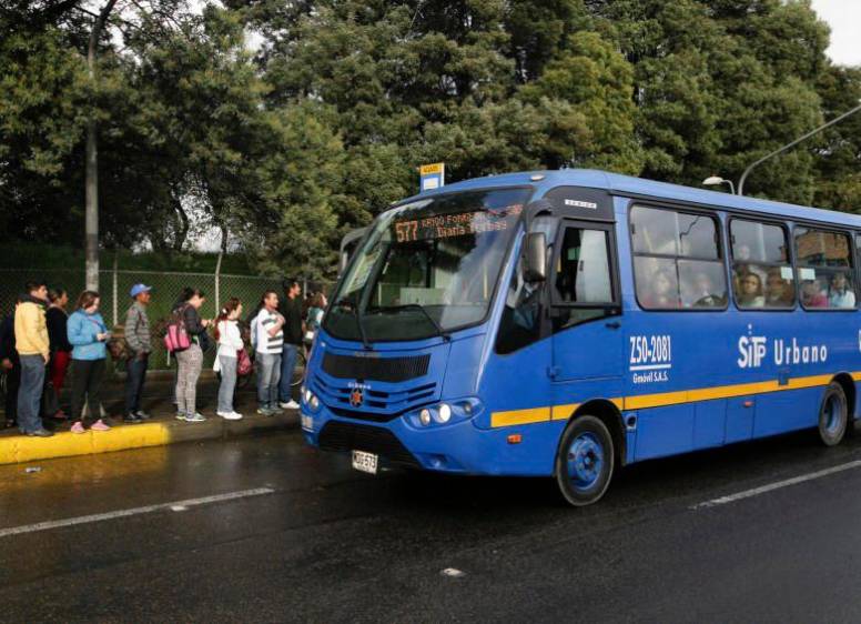 Capturaron banda de 13 extranjeros que robaban en Transmilenio 