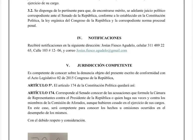 Denuncian a Petro ante la Comisión de Acusación por polémico contrato de defensa internacional