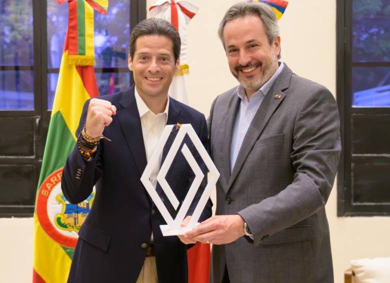 La iniciativa busca incorporar nuevas tecnologías, fortalecer la red de proveedores colombianos y ampliar las exportaciones de vehículos hacia mercados de América Latina.