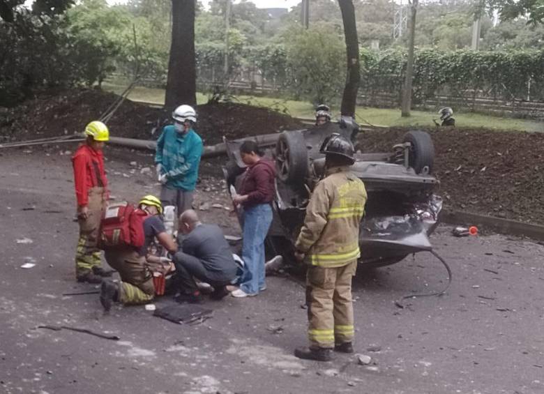 El motor de uno de los carros se desprendió. Foto: Cortesía