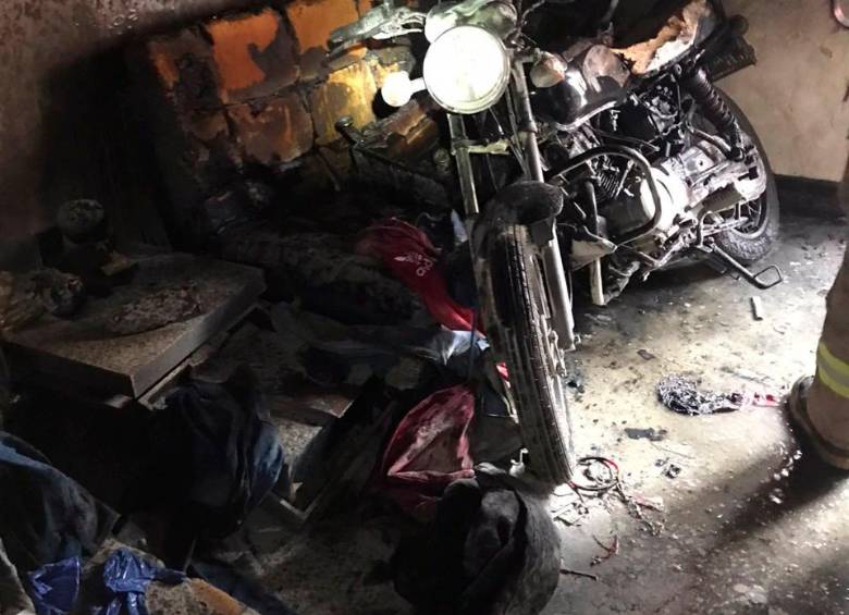 El incidente se presentó luego de que el joven víctima hiciera labores de mecánica al interior del inmueble. FOTO: Cortesía El Itagüiseño