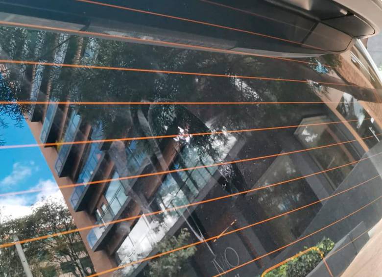 Camioneta de la ministra de Transporte fue atacada en Bogotá