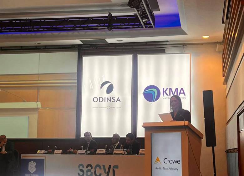 En la asamblea de la CCI asumió la nueva presidenta del gremio, María Consuelo Araújo. FOTO: tomada de X