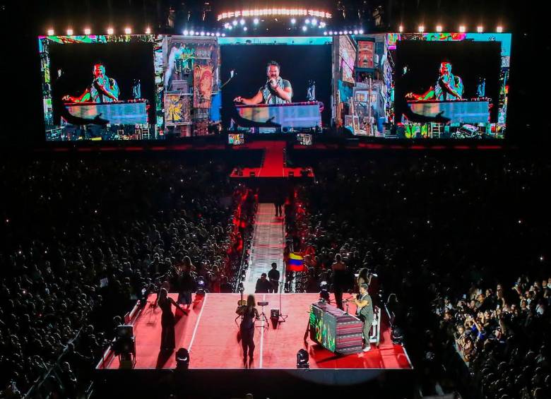 Este fue el escenario cerca a las graderías que uso Ricardo Arjona. FOTO Cortesía @ParamoPresenta