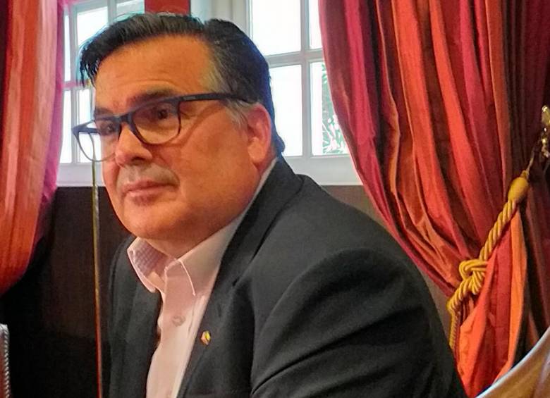 Francisco Palmieri, embajador encargado de los Estados Unidos en Colombia, clausuró la asamblea de la Cámara de Comercio Colombo Americana Antioquia y Caldas, en Medellín. FOTO Ferney Arias 
