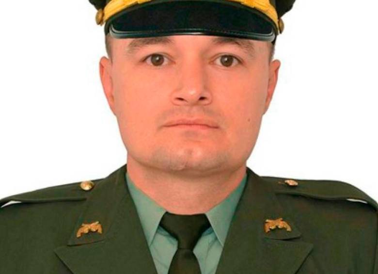 Eduard Giovany Guarín Quiroz tenía 43 años y se desempeñaba como subintendente de Policía Metropolitana del Valle de Aburrá. FOTO: CORTESÍA. 
