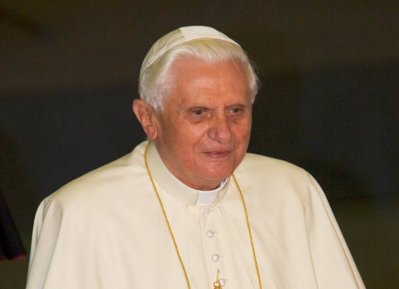 Su papado estuvo marcado por varias controversias, entre esas el encubrimiento de abuso sexual a menores. Foto: Colprensa. 